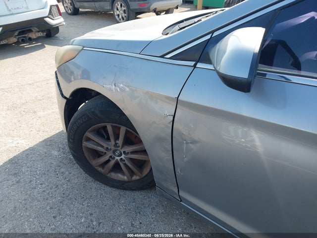 صورة 6 لـ 2015 Hyundai SONATA SE