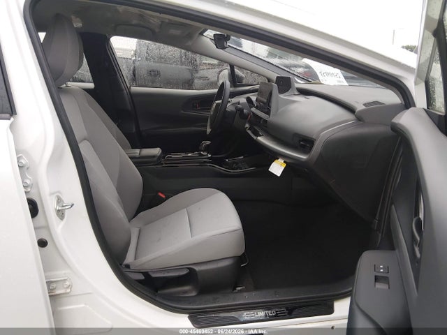 2024 Toyota PRIUS LE AWD-E — фото 5