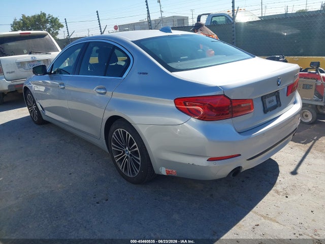 2018 BMW 530E IPERFORMANCE — фото 3