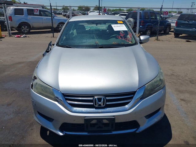 2015 Honda ACCORD LX — миниатюра 12