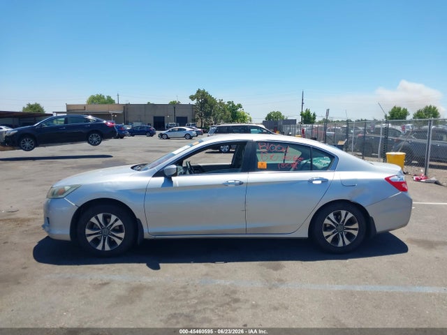 2015 Honda ACCORD LX — миниатюра 14