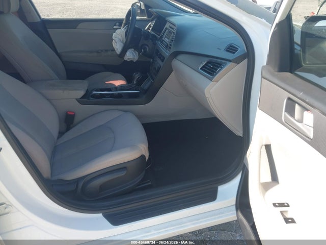 صورة 5 لـ 2016 Hyundai SONATA