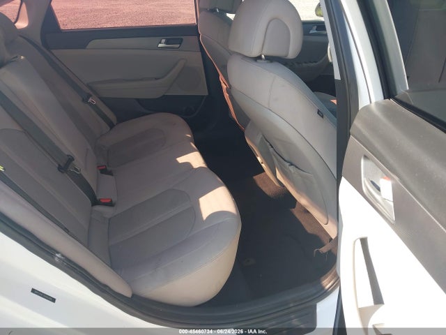 صورة 8 لـ 2016 Hyundai SONATA