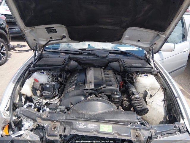 2001 BMW 525I 照片 10