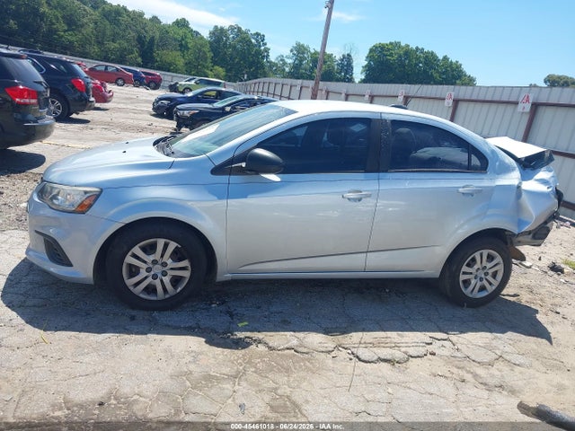 صورة مصغرة 14 لـ 2018 Chevrolet SONIC LS AUTO