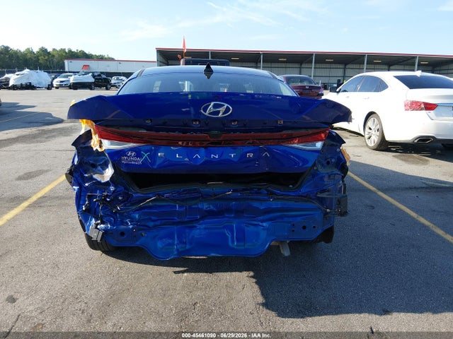 صورة 6 لـ 2022 Hyundai ELANTRA SEL