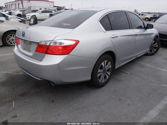 2014 Honda ACCORD LX — фото 4