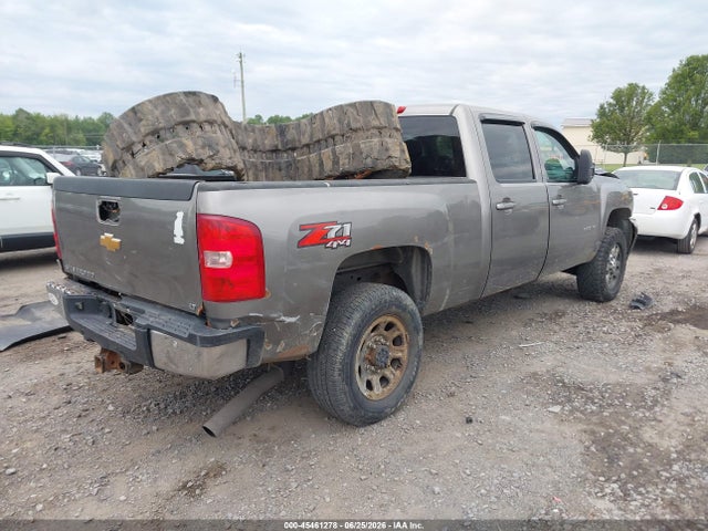 صورة 4 لـ 2014 Chevrolet SILVERADO 2500HD LT
