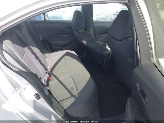 2022 Toyota COROLLA LE photo 8