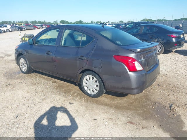 2015 Nissan VERSA 1.6 S+ — фото 3