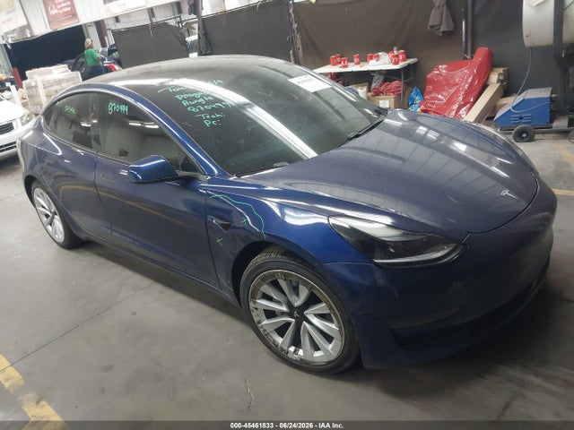 2021 Tesla MODEL 3 STANDARD RANGE PLUS REAR-WHEEL DRIVE — фото 1