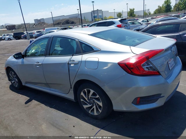صورة مصغرة 14 لـ 2016 Honda CIVIC EX