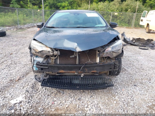 2018 Toyota COROLLA SE — миниатюра 12