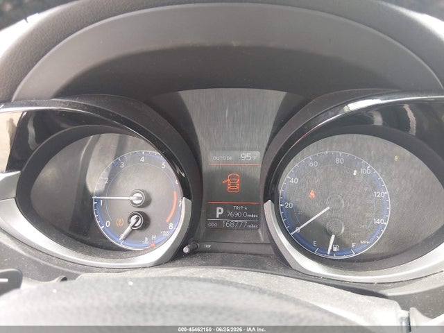 صورة 7 لـ 2016 Toyota COROLLA S