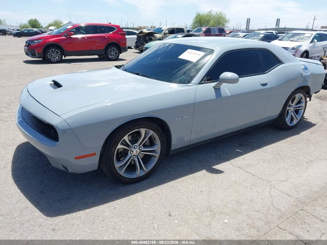 صورة 2 لـ 2021 Dodge CHALLENGER R/T