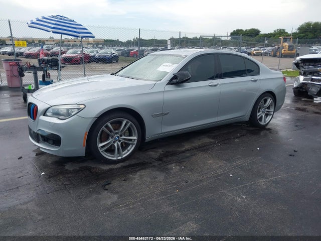 2015 BMW 740I 照片 2