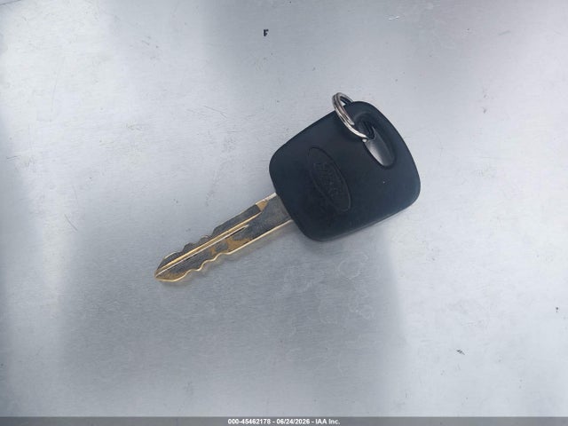 2004 FORD MUSTANG — миниатюра 11