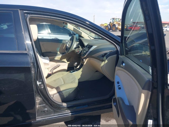 2012 Hyundai ACCENT GLS 照片 5
