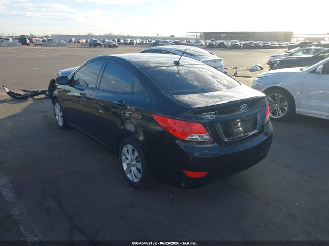 2012 Hyundai ACCENT GLS 照片 3
