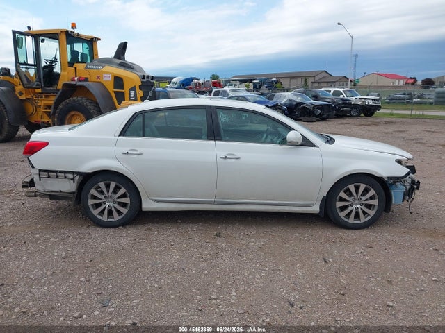 صورة مصغرة 14 لـ 2011 Toyota AVALON LIMITED