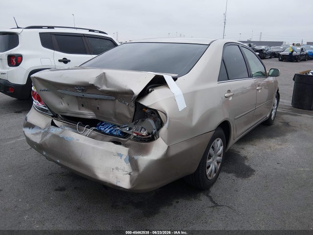 2006 Toyota CAMRY LE photo 4