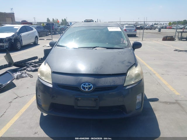 2010 Toyota PRIUS II — миниатюра 13