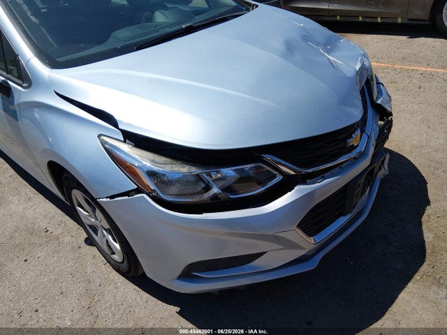 2017 Chevrolet CRUZE LS AUTO 缩略图 16