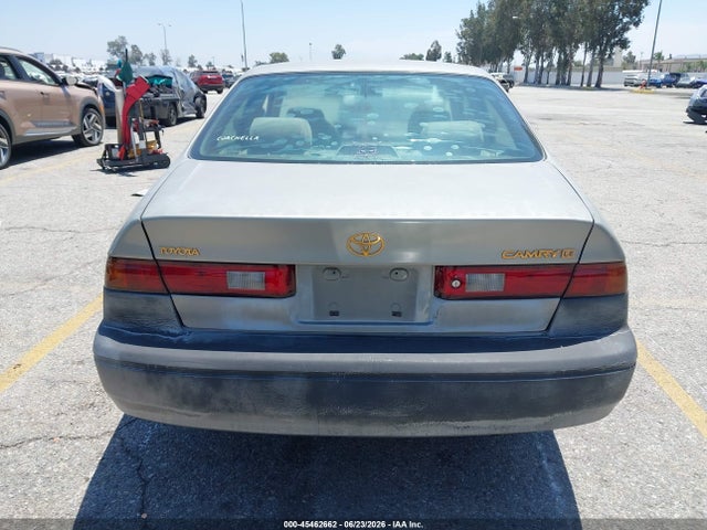 1998 Toyota CAMRY LE thumbnail 16