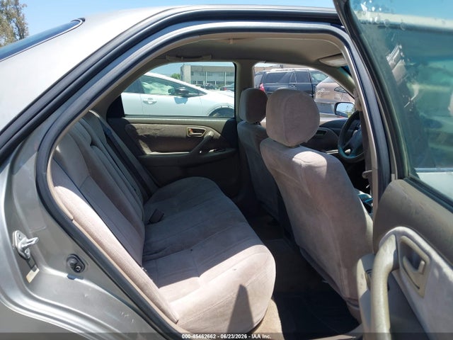 1998 Toyota CAMRY LE 照片 8