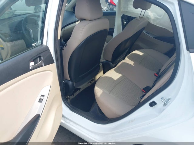 2017 Hyundai ACCENT SE — фото 8