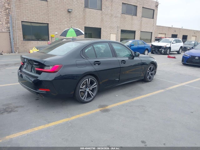 2023 BMW 330I 照片 4