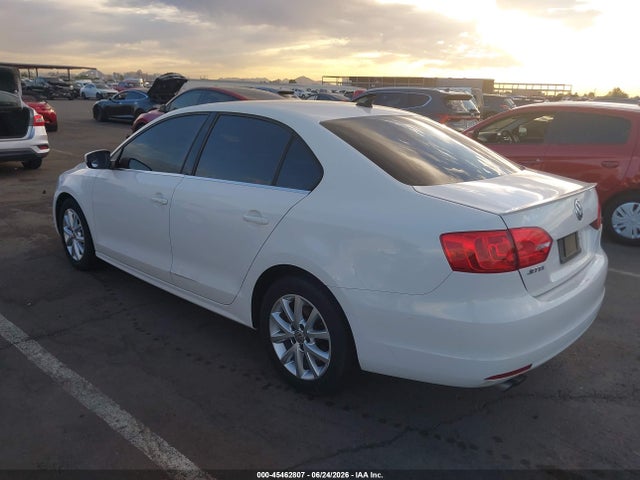 صورة 3 لـ 2014 Volkswagen JETTA 1.8T SE