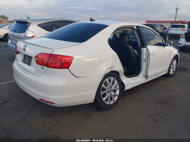 صورة 4 لـ 2014 Volkswagen JETTA 1.8T SE