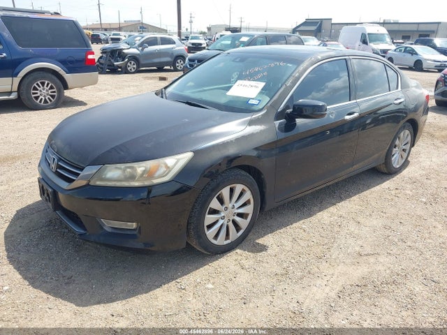 2013 Honda ACCORD TOURING 照片 2