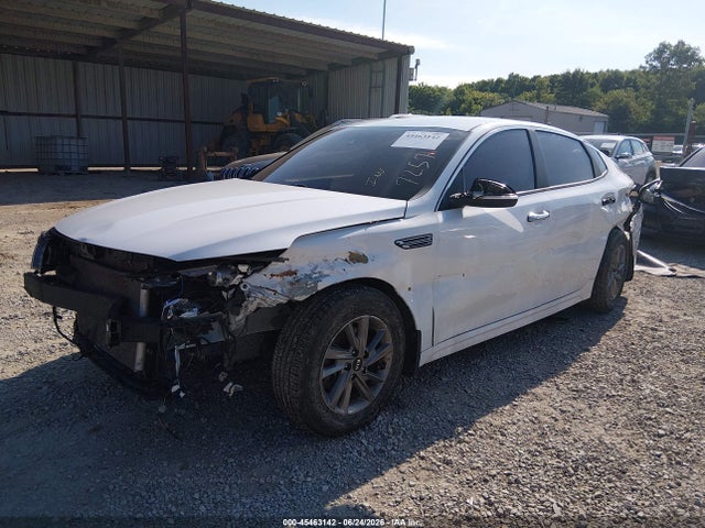 2020 KIA OPTIMA LX 照片 2