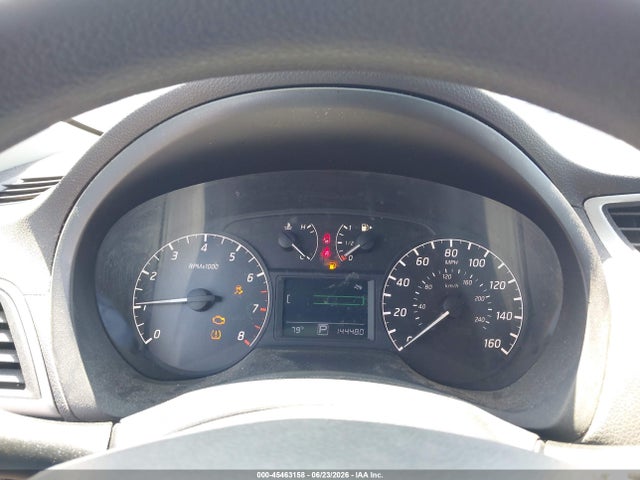 2014 Nissan SENTRA S 照片 7