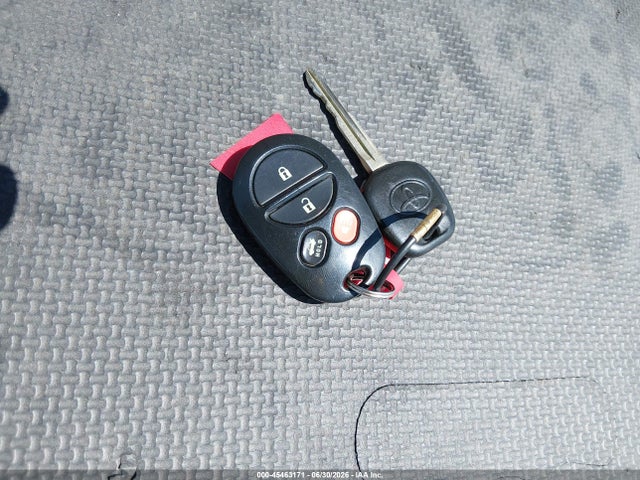 2006 Toyota CAMRY SOLARA SE thumbnail 11