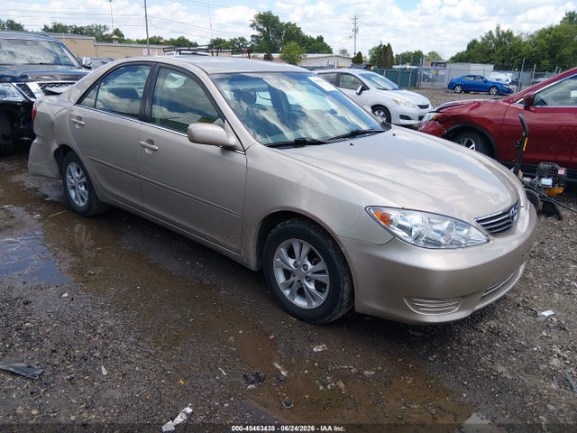 2005 TOYOTA CAMRY LE V6