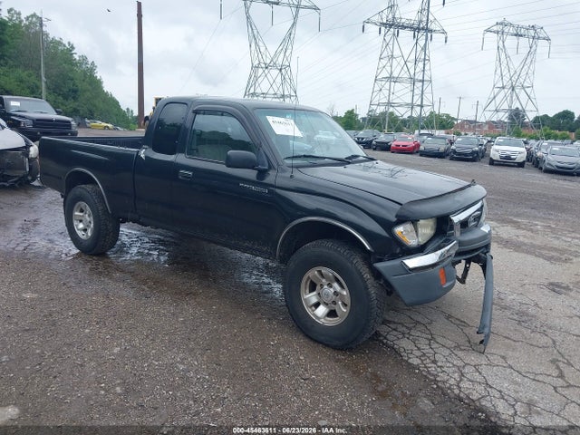2000 TOYOTA TACOMA 