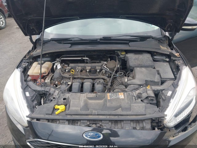 صورة 10 لـ 2015 FORD FOCUS SE