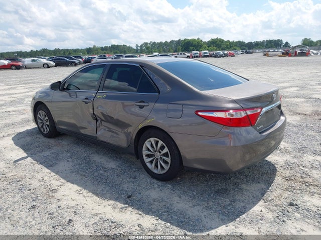 صورة 3 لـ 2016 Toyota CAMRY LE
