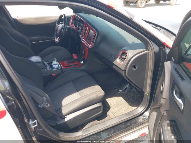 صورة 5 لـ 2019 Dodge CHARGER R/T RWD