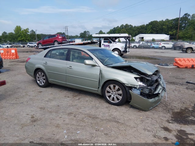 2007 Toyota AVALON XLS photo 1