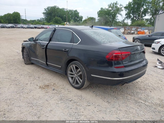 2017 Volkswagen PASSAT 1.8T R-LINE — фото 3