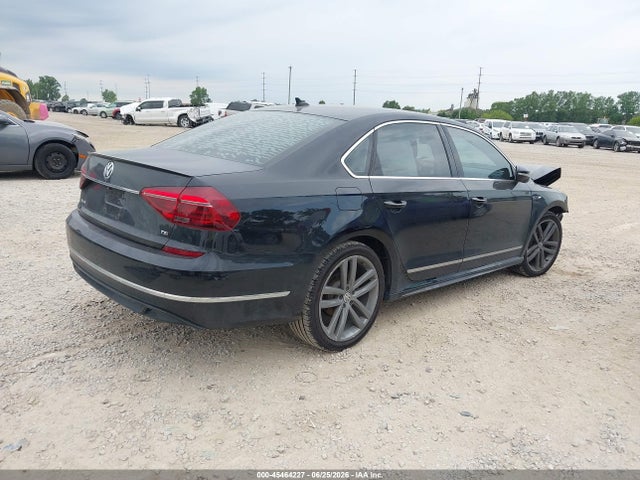 2017 Volkswagen PASSAT 1.8T R-LINE — фото 4