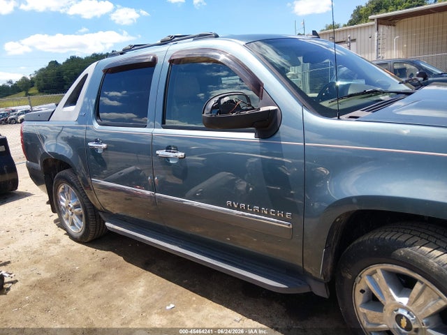 صورة 14 لـ 2010 Chevrolet AVALANCHE 1500 LTZ