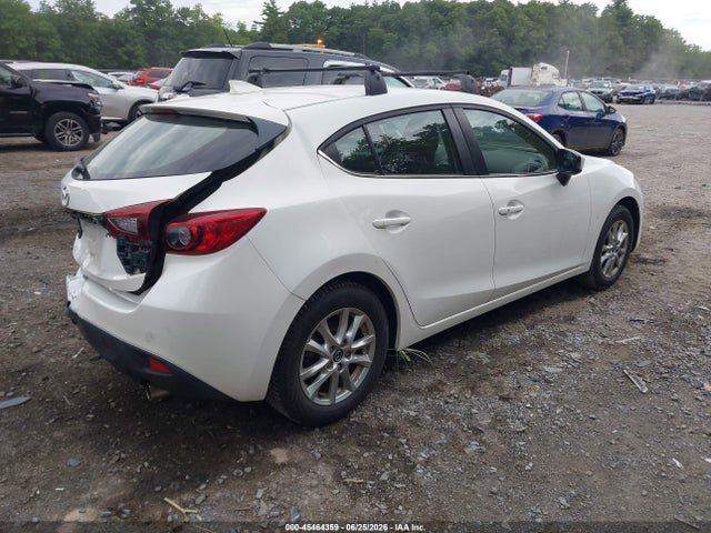 صورة مصغرة 4 لـ 2016 Mazda MAZDA3 I TOURING