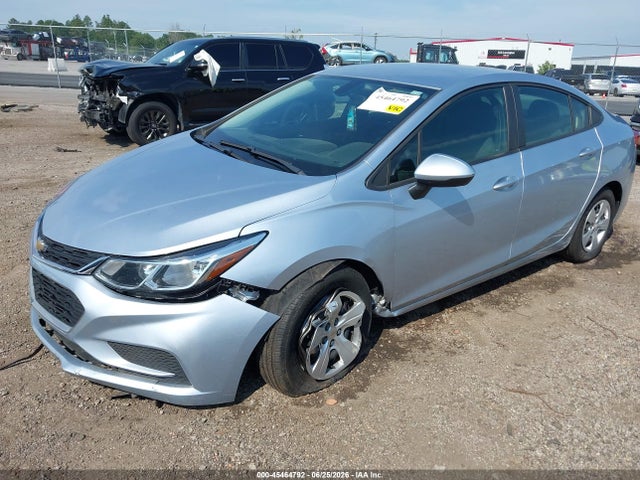 صورة 2 لـ 2018 Chevrolet CRUZE LS AUTO