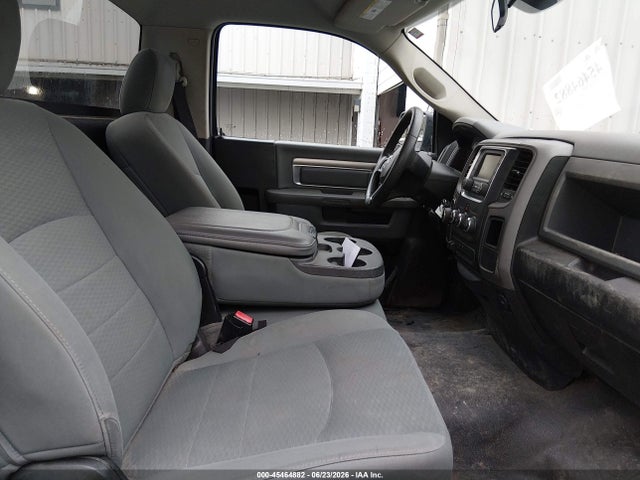 2019 RAM 1500 CLASSIC 照片 8