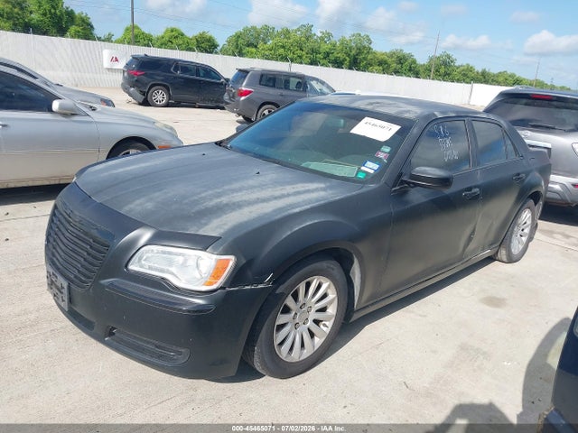 صورة 2 لـ 2014 Chrysler 300